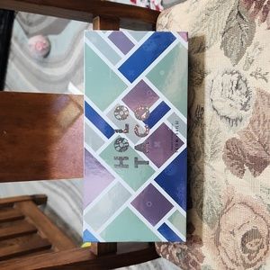 Holo Taco Frosted Metals Collection Box Only